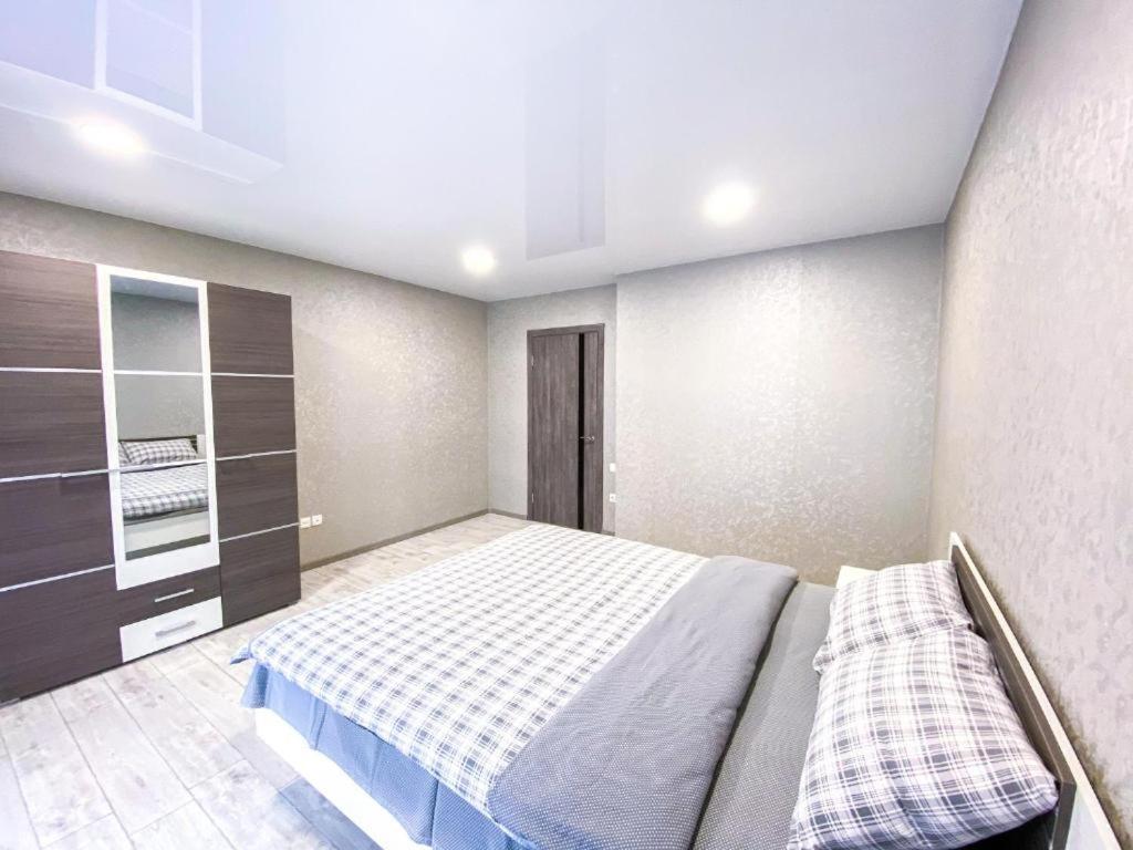 Apartpoltava 2 Окремі Кімнати, Новобудова, Два Великих Ліжка Центр, Корпусний Сад Buitenkant foto
